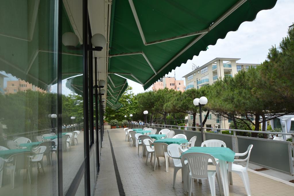 Hotel Europa Rimini Exterior photo